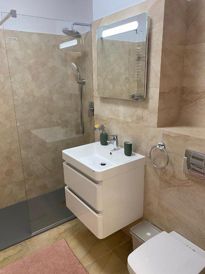 Plazza Studio بوخارست المظهر الخارجي الصورة