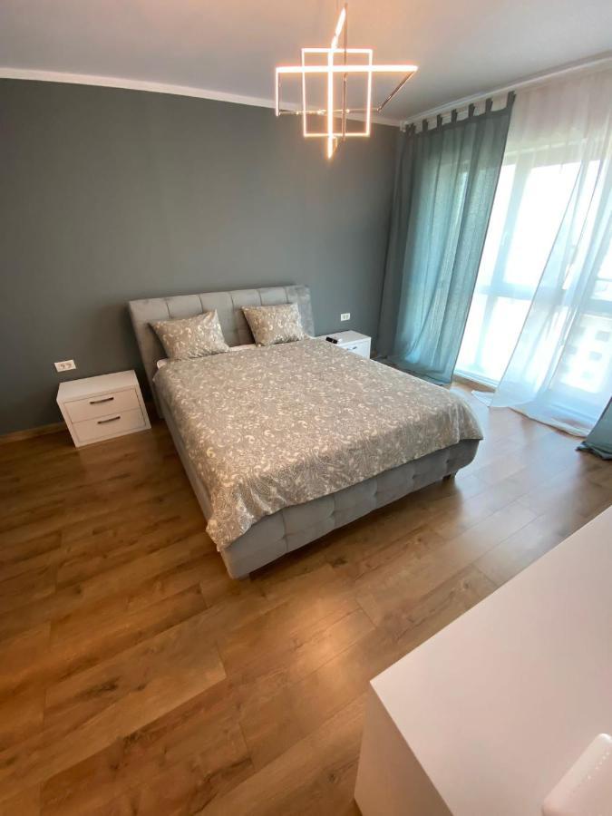 Plazza Studio بوخارست المظهر الخارجي الصورة