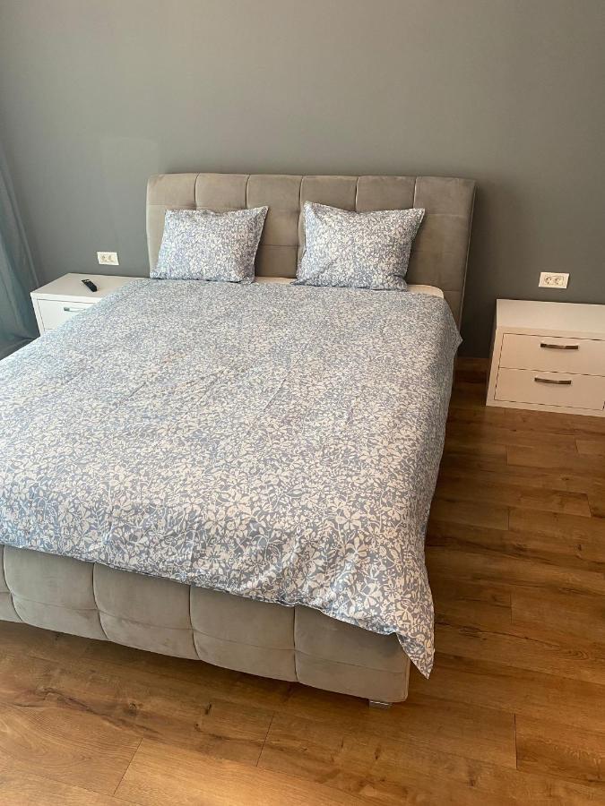 Plazza Studio بوخارست المظهر الخارجي الصورة